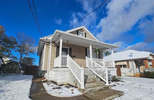 Oakley House | Pet-Friendly Oakley Gem with Large Backyard!