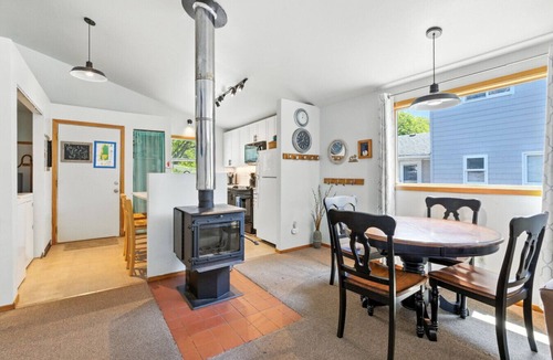 Rockaway Beach House | Pet-friendly Oceanfront Getaway Sleeps 5