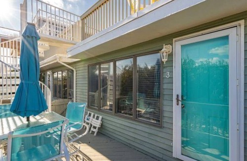 South Beach Haven Condo | PET FRIENDLY OCEANFRONT 1BR Perfect For a COUPLE!