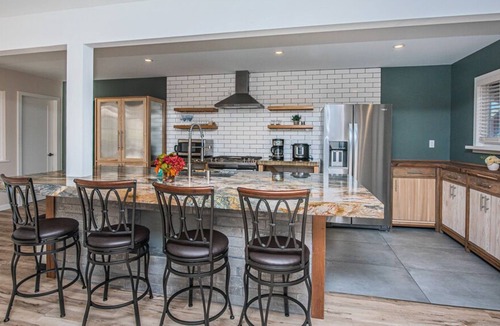 Loma Alta House | Pet Friendly Oceanside Vacation Rental