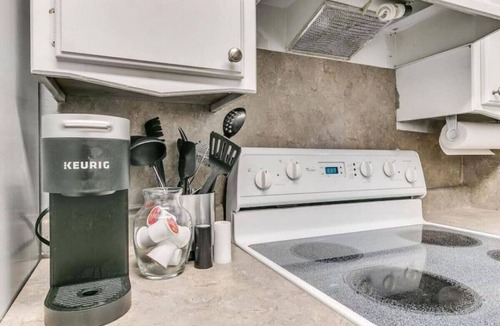 Yukon House | Pet-friendly OKC Getaway in a Quiet Neighborhood