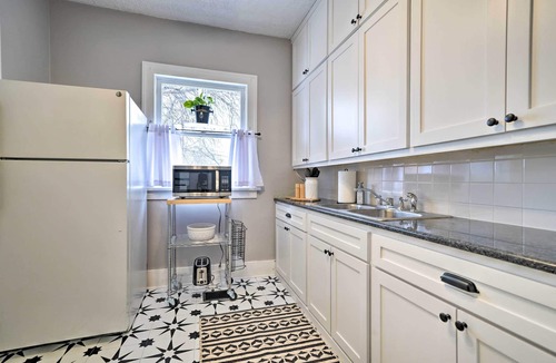 Central Oklahoma City Cottage | Pet-friendly OKC Home, 3 Miles to Downtown!