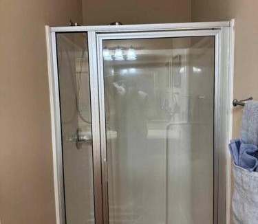 Cumming Villa | Pet Friendly on 5 Acres! 3 Master Suites Sleeps 14