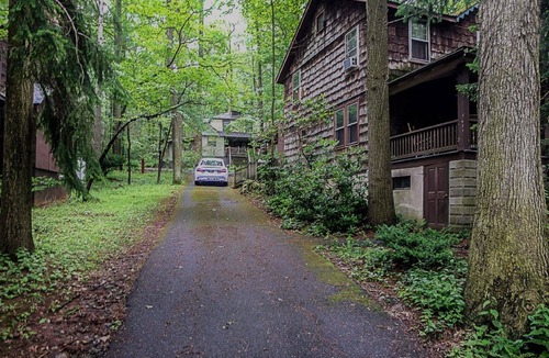 Mount Gretna Cottage | Pet Friendly on Penn