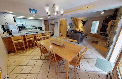 Frisco Condo | Pet Friendly On River! Pool, Hot Tubs! Walk to Main St. Shops, Restaurants