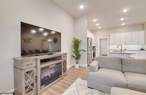 Ozark House | Pet-Friendly Ozark Home w/Yard & Patio