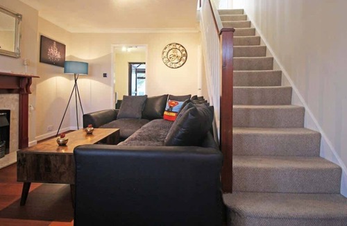 Chester House | Pet Friendly perfect for temp/flexible stays