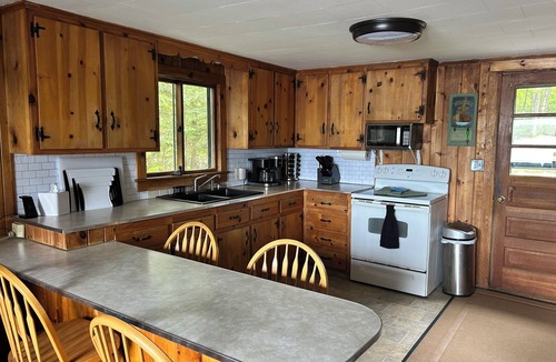Moultonborough Cottage | Pet friendly, private sandy beach/dock, Spectacular Winnipesaukee Lake/Mountain