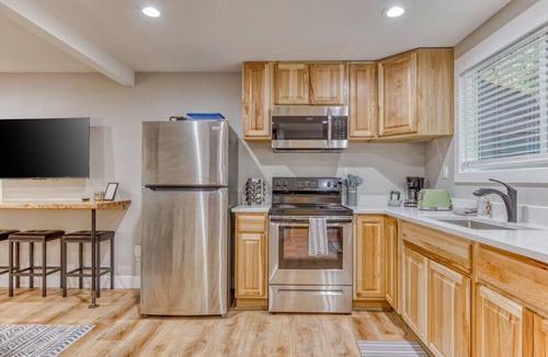 Mount Hood Village Apartment | Pet-Friendly, Private BBQ Deck - Mt Air Unit 7