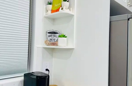 Pickering Apartment | Pet friendly private backyard Garden studio