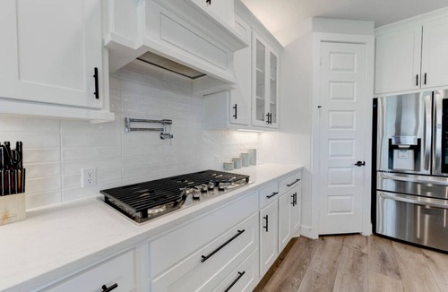 Austin House | Pet Friendly, Private Office Flexible Austin Stay