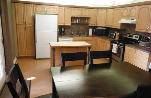 Mount Airy Cabin | Pet Friendly Rental Cabin In The Heart Of Wine Country