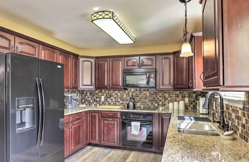 Circle D-KC Estates House | Pet-Friendly Retreat < 5 Mi to Bastrop Lake!