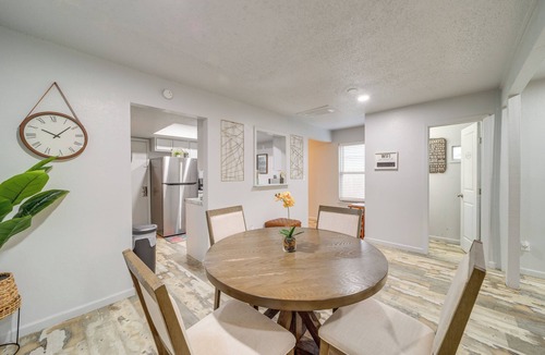 Tulsa House | Pet-Friendly Retreat w/Yard, 12 Mi to Dtwn Tulsa