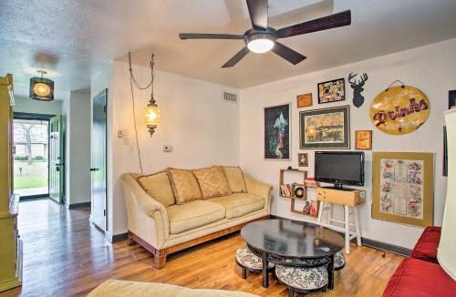Fort Worth House | Pet-Friendly River District Gem 5 Mi to Stockyards