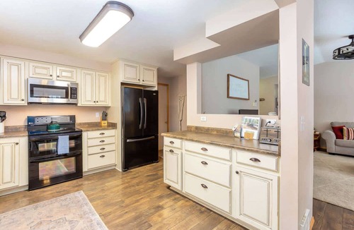 Three Rivers House | Pet-Friendly Riverfront Home w/Deck