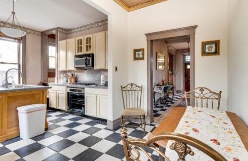 Virden House | Pet Friendly Route 66 Library Home!