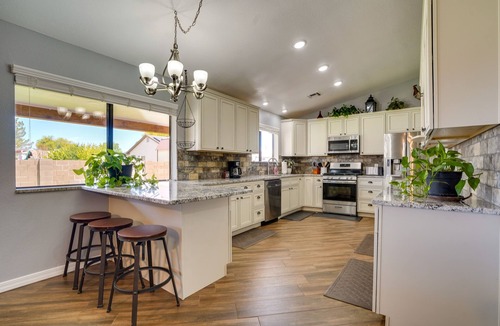 Safford House | Pet-Friendly Safford Vacation Rental w/Pool!
