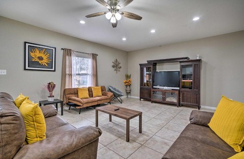 Heritage House | Pet-Friendly San Antonio Home w/Yard & Patio!