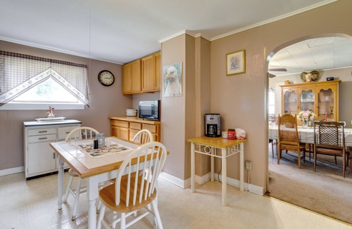 Smithmill House | Pet-Friendly Smithmill Retreat w/Yard!