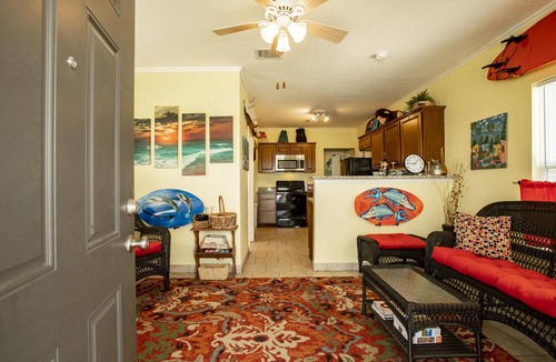 Northwest Los Angeles Heights House | Pet friendly, Solar with two bedroom house