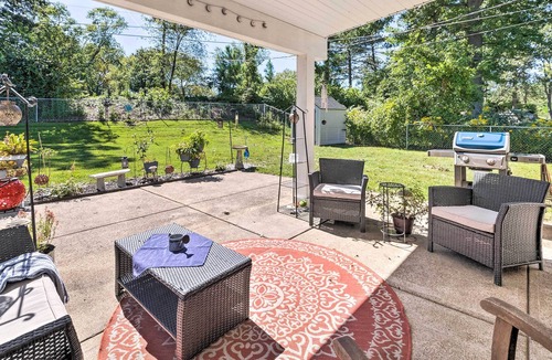 St. Louis House | Pet-Friendly St Louis Home w/ Private Yard!