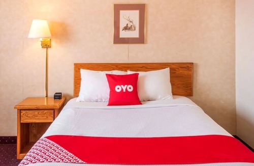 Shelby Hotel | Pet Friendly Stay! 2 Comfy Units w/Free Parking! Near Downtown & Attractions!
