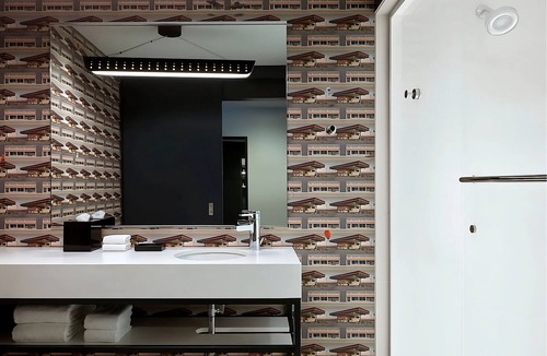 Portland Hotel | Pet-Friendly Stay | 2 Units | Close to Victoria Mansion & Lighthouse!