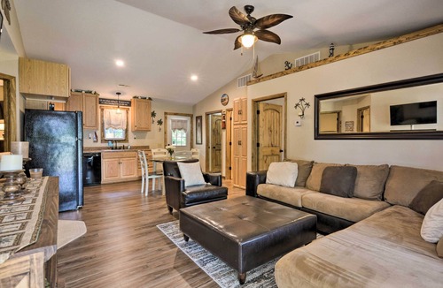 Stockton House | Pet-Friendly Stockton Retreat w/ Fire Pit!