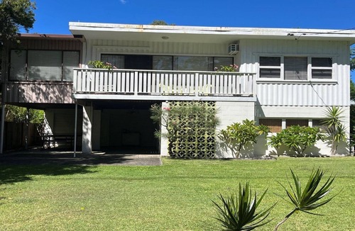 Pearl Beach House | Pet friendly, stroll to beach