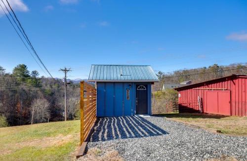 Marshall Apartment | Pet-Friendly Studio w/Hot Tub & Views in Marshall