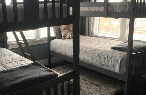 Luther Other | Pet Friendly! Super Cute Farmhouse - Fenced Yard!