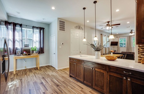 Tomball House | Pet-Friendly Tomball Home: Walk to Main Street!