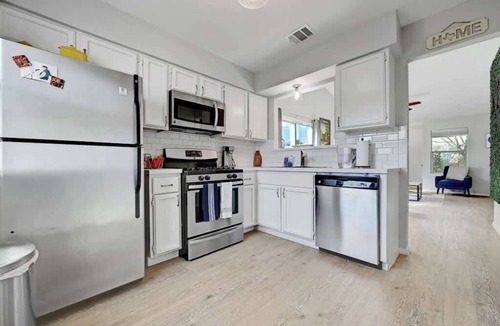 Cherry Creek House | Pet-Friendly Townhouse with Private Fenced Yard