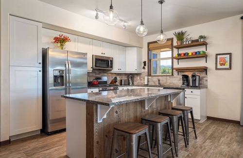 Winter Park Condo | Pet Friendly | Trailhead Lodges 134 | Pool, Hot Tub & Fitness Center | Sleeps 10