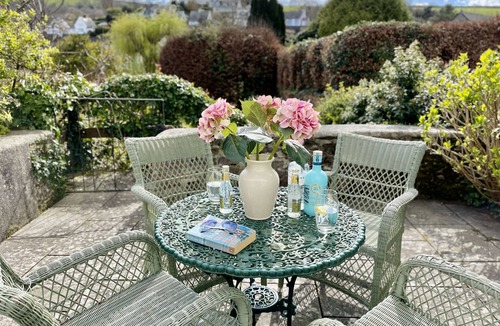 Dittisham Cottage | Pet Friendly, Tranquil, 2 Bedrooms