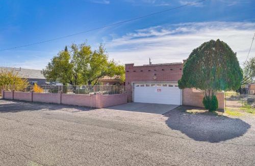 Drexel Heights House | Pet-Friendly Tucson Retreat w/Kitt Peak Views!