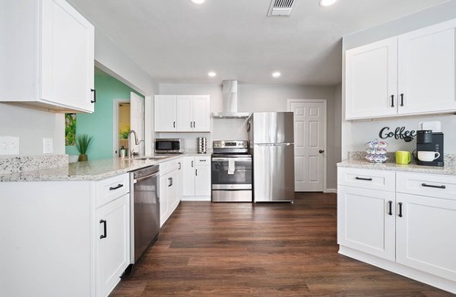 Babcock North House | Pet Friendly Urban Oasis w/Turfed Yard, Dedicated Office, and Twin-King Beds
