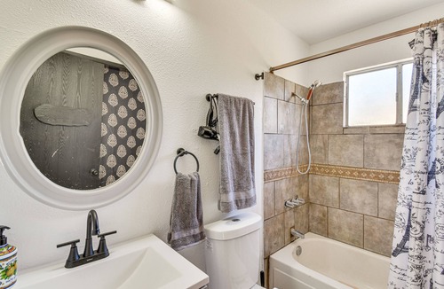 Rancho Calaveras House | Pet-Friendly Valley Springs Retreat w/Fire Pit!