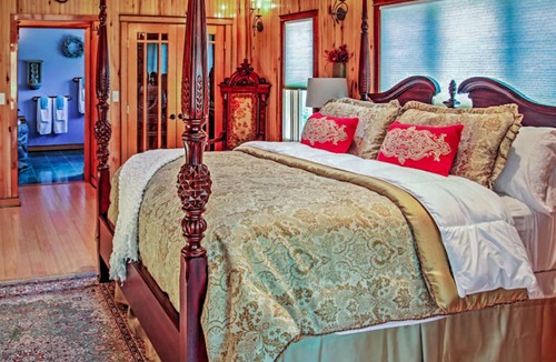 Bread Loaf Cabin | Pet-Friendly Vermont Mountain Lodge with Hot Tub, Game Room & River Access