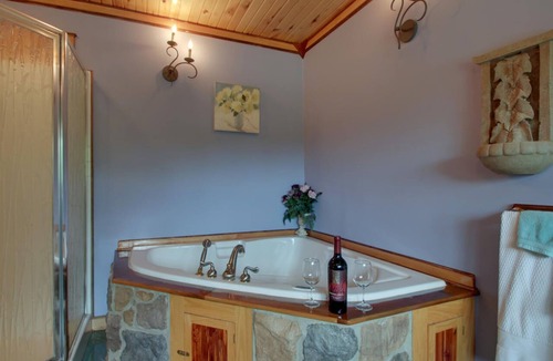 Bread Loaf Cabin | Pet-Friendly Vermont Mountain Lodge with Hot Tub, Game Room & River Access