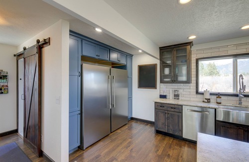 Victor House | Pet-Friendly Victor Home w/Fire Pit & Large Yard!