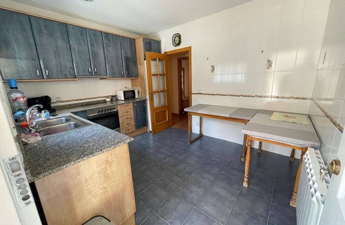 El Vendrell House | Pet-Friendly Villa with Pool