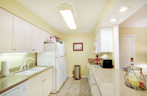 Demere Park Condo | Pet Friendly Walk to Pier Village & Beach Heated Pool Sleeps 6