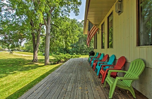Wabasha Apartment | Pet-Friendly Wabasha Studio Boat, Ski and Explore!