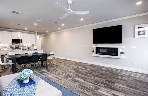 Corpus Christi House | Pet-Friendly Waterfront Townhome | Plunge Pool & Boat Dock
