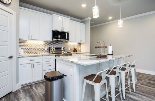 Corpus Christi House | Pet-Friendly Waterfront Townhome | Plunge Pool & Boat Dock