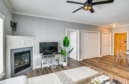 Waukee House | Pet-Friendly Waukee Condo: 14 Mi to Des Moines!