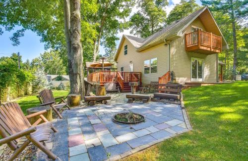 Lake Michigan Beach House | Pet Friendly with Fire Pit Walk to the Beach!