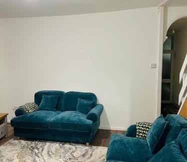 Gloucester House | Petal House